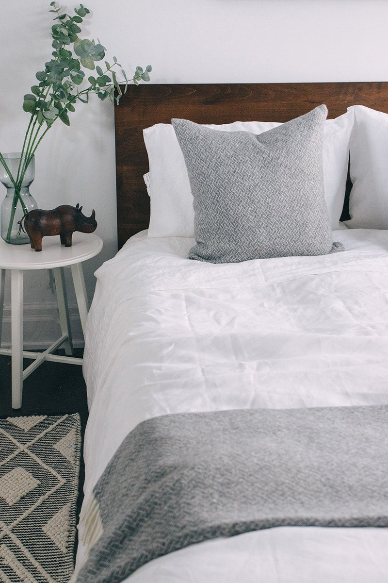 Blankets & Bed Scarves